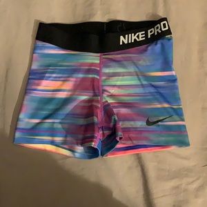 Small Nike pro shorts multicolored